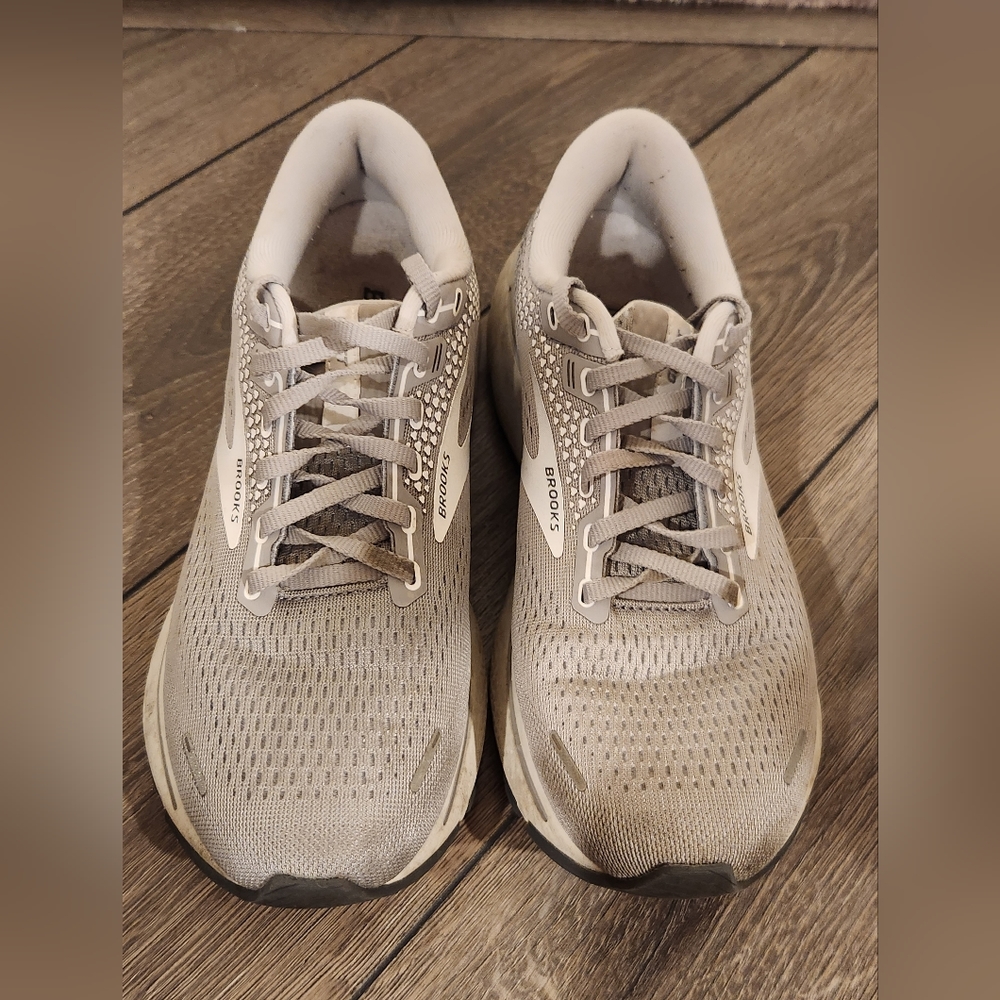 BROOKS Ghost 14 Women Sneakers Gray Size 9.5